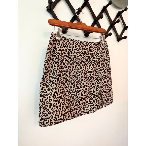 90s Leopard Print Mini Skirt, Small - Picture 2 of 6